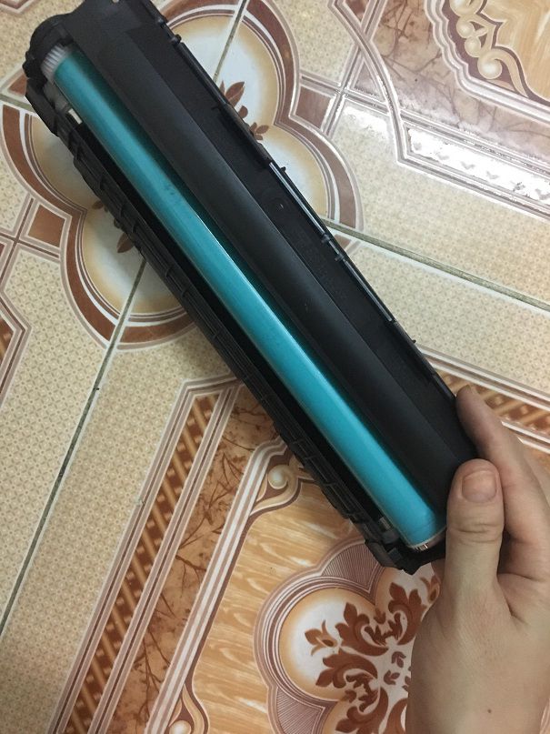 đổ mực máy in cần thay trống