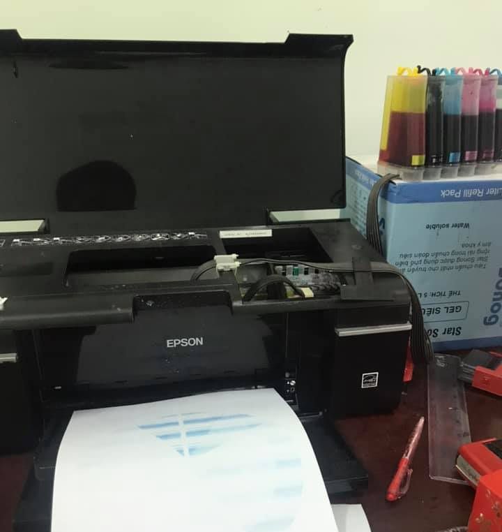 đổ mực máy in epson t60