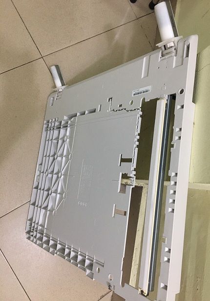 chân đế ADF máy photo xerox 2056